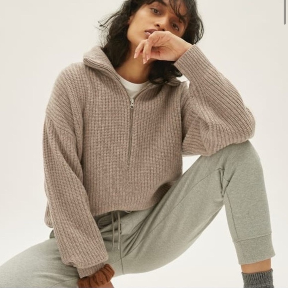 EXCELLENT COLOR Everlane Felted Merino Half-Zip in Antler | Heathered | XS